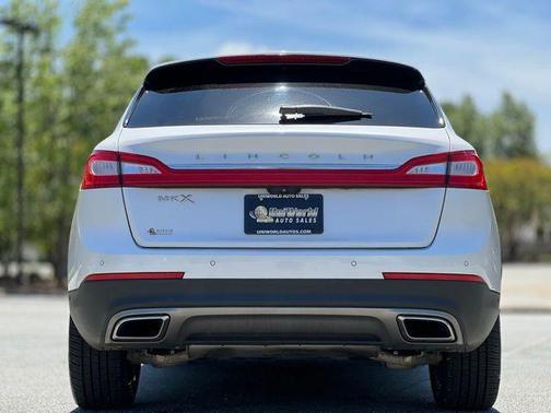 White Platinum Metallic Tri-Coat 2016 Lincoln MKX Reserve