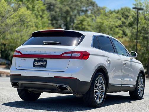 White Platinum Metallic Tri-Coat 2016 Lincoln MKX Reserve