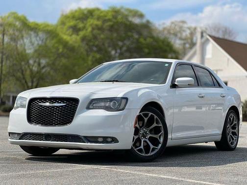 2018 Chrysler 300 S