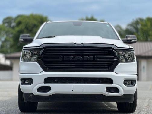 Bright White Clearcoat 2021 RAM 1500 Big Horn/Lone Star