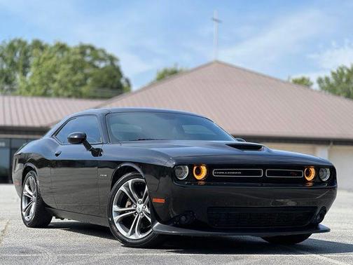 Pitch Black Clearcoat 2020 Dodge Challenger R/T