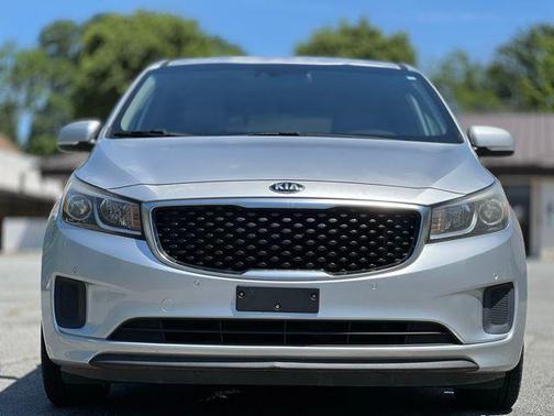 Bright Silver 2017 Kia Sedona LX