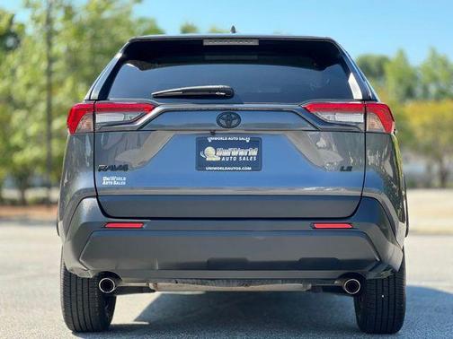 Magnetic Gray Metallic 2022 Toyota RAV4 LE