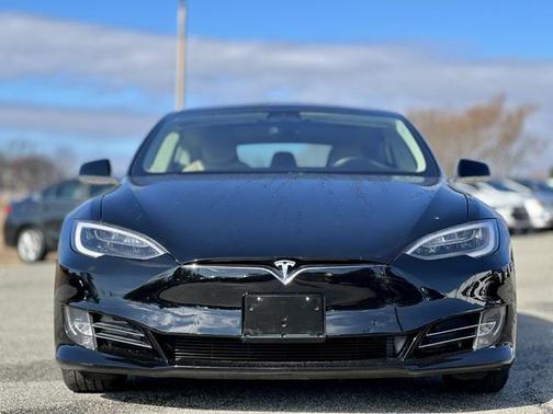 2017 Tesla Model S 75D