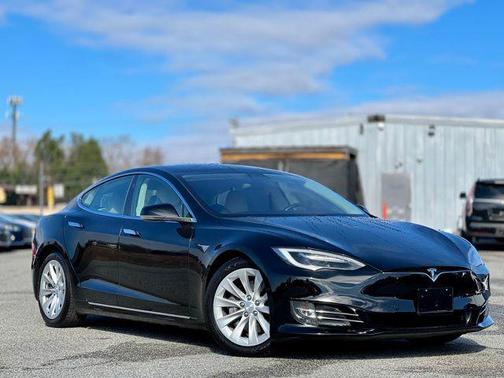 2017 Tesla Model S 75D