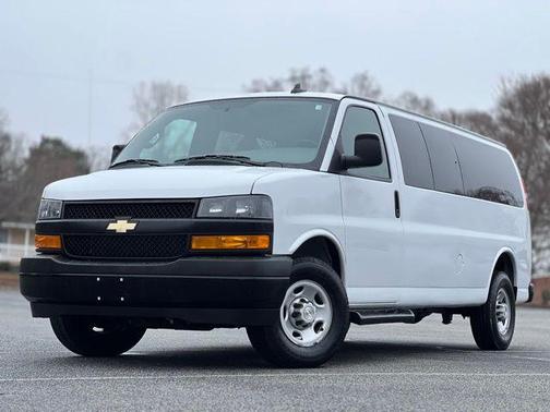 2023 Chevrolet Express 3500 RWD 3500 Extended Wheelbase LS