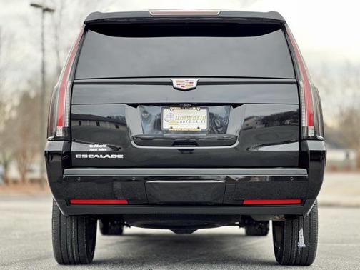 2019 Cadillac Escalade ESV Platinum