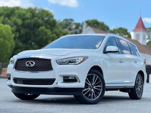 Majestic White 2019 INFINITI QX60 Luxe