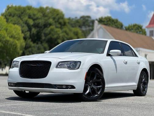 Bright White Clearcoat 2021 Chrysler 300 S