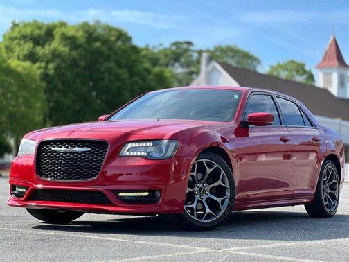 2018 Chrysler 300 S