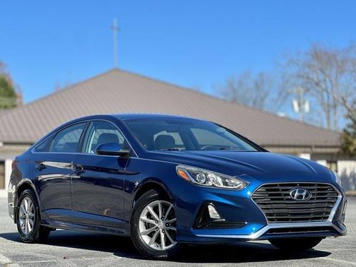 2018 Hyundai SONATA SE