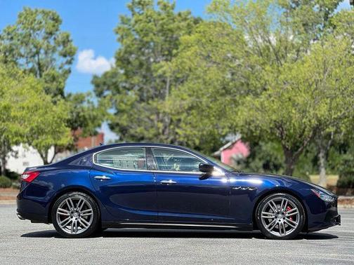 Blue 2017 Maserati Ghibli S Q4