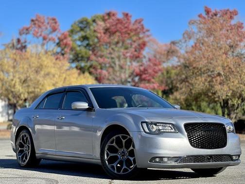 2016 Chrysler 300 S