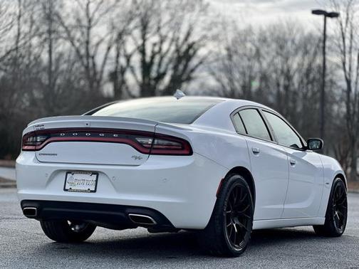 2018 Dodge Charger R/T