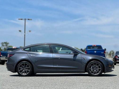 Gray 2019 Tesla Model 3 Long Range