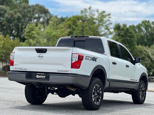 Pearl White Metallic 2019 Nissan Titan PRO-4X