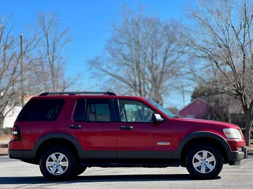 2006 Ford Explorer XLT