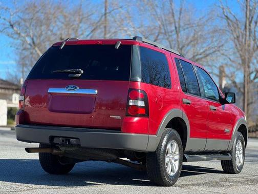 2006 Ford Explorer XLT