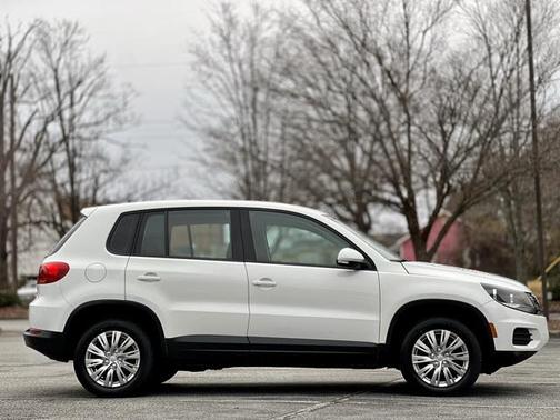 2018 Volkswagen Tiguan Limited 2.0T