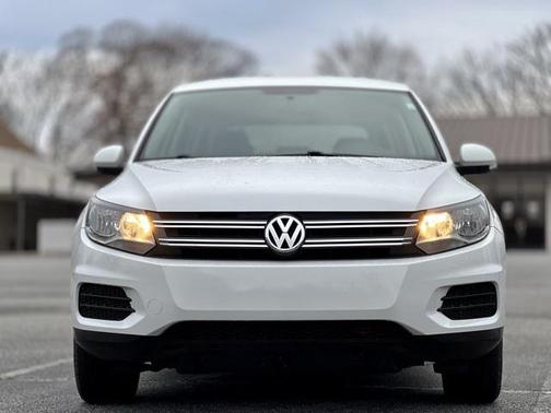 2018 Volkswagen Tiguan Limited 2.0T