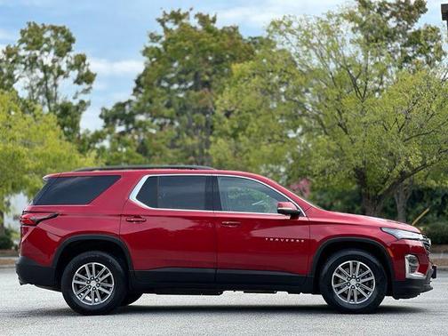 Radiant Red Tintcoat 2023 Chevrolet Traverse LT Cloth
