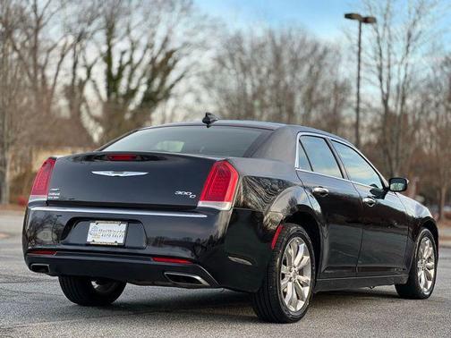 2016 Chrysler 300 S
