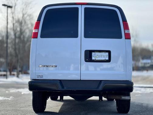 2021 Chevrolet Express 2500 RWD 2500 Regular Wheelbase WT