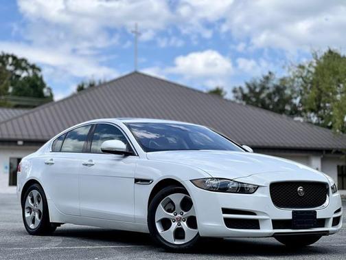 2017 Jaguar XE 25t