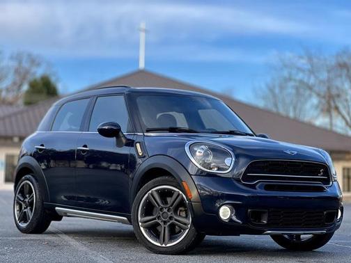 2016 MINI Countryman Cooper S