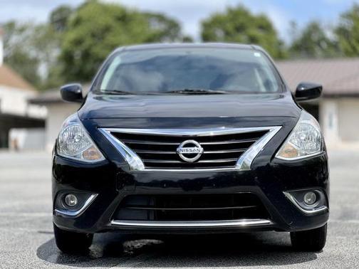 2018 Nissan Versa 1.6 SV