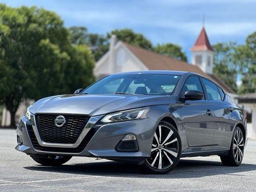 Gun Metallic 2020 Nissan Altima SR FWD