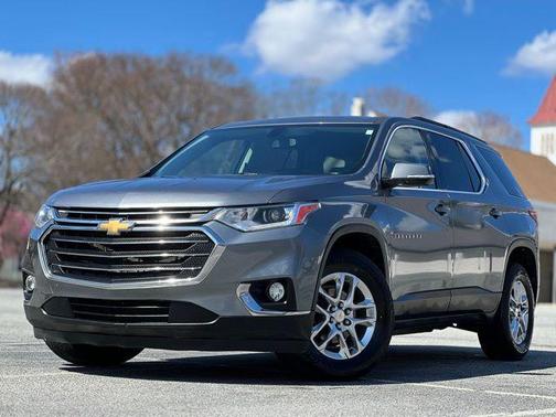 2020 Chevrolet Traverse LT Leather