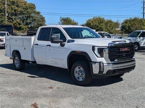 2025 GMC Sierra 2500 Base