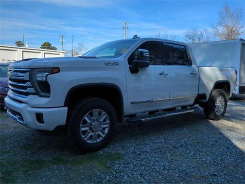 2024 Chevrolet Silverado 2500 High Country