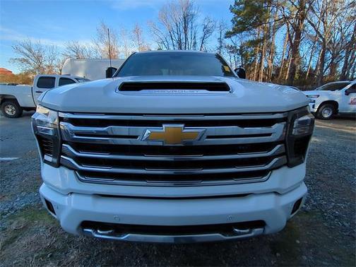 2024 Chevrolet Silverado 2500 High Country