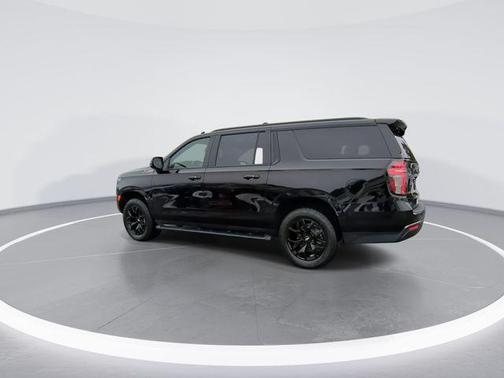 2022 Chevrolet Suburban 4WD Z71