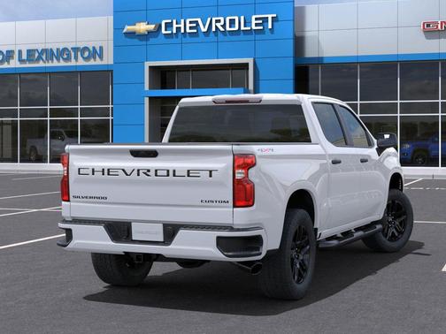 2025 Chevrolet Silverado 1500 Custom