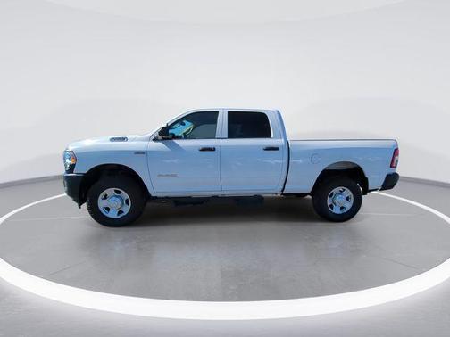 2020 RAM 2500 Tradesman Crew Cab 4X4 6'4' Box