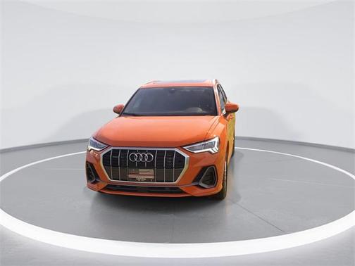 2023 Audi Q3 S line Premium