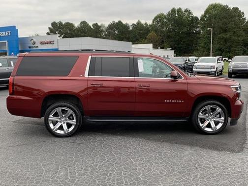 2019 Chevrolet Suburban LT