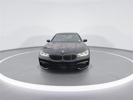 2017 BMW 750 i xDrive