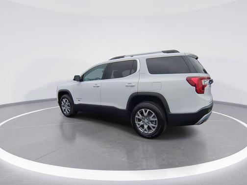 2022 GMC Acadia FWD SLT