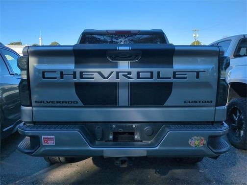 2024 Chevrolet Silverado 1500 Custom