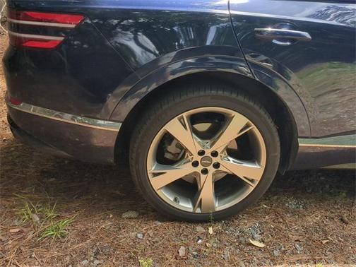 2022 Genesis GV80 2.5T