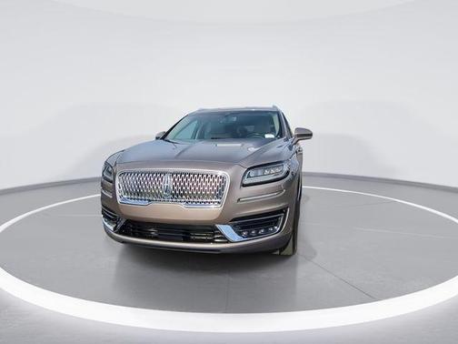 2019 Lincoln Nautilus Select