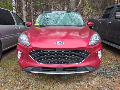 2020 Ford Escape Titanium