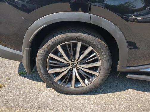 2022 INFINITI QX60 SENSORY