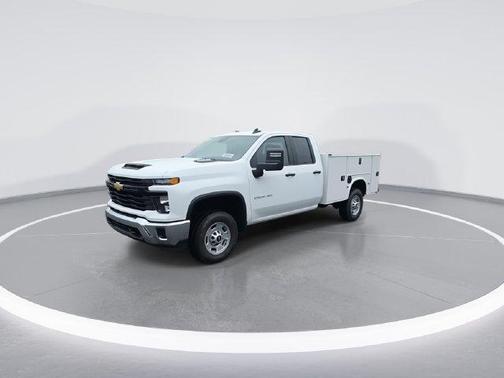 Summit White 2026 Chevrolet Silverado 2500 WT