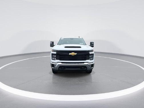 Summit White 2026 Chevrolet Silverado 2500 WT