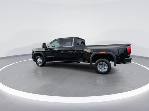 2022 GMC Sierra 3500 Denali